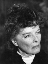 Katharine HEPBURN at an evening event, portrait 1971