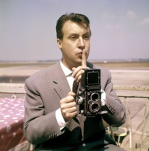 Peter ALEXANDER with camera