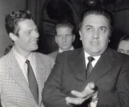 Marcello MASTROIANNI and Federico FELLINI, 1960