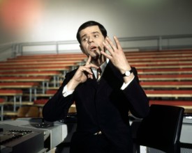 Walter GILLER in an empty television studio