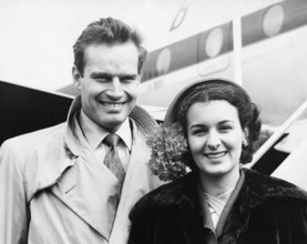 Charlton HESTON with his wife Lydia