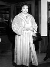 Gina LOLLOBRIGIDA in Munich 1957