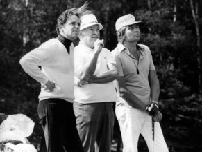 Bob HOPE and Gunter SACHS playing golf, 1972