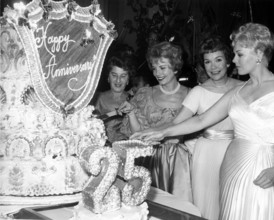 Kim NOVAK, Jane WYMAN and Janet BLAIR