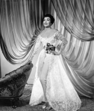 Jane WYMAN in a white dress