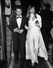 Francoise HARDY with her fiancé at the Lido premiere in 1964