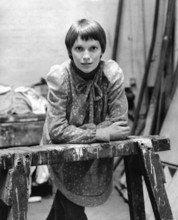 Mia FARROW plays theater in Manchester
