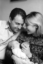 Alan ARKIN with wife Barbara and son Anthony