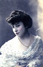 Mlle Sirède du théatre National de L'Opéra