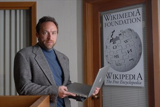 May 01, 2006 - St. Petersburg, Florida, USA - Wikipedia founder JIMMY WALES stands outside his office in St. Petersburg, Florida, May 1, 2006. (Credit Image: Â© Phelan Ebanhack/ZUMA Press)