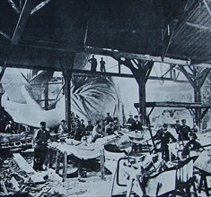 1946 - Statue of Liberty being constructed in the Paris foundry , France before transportation to the USA - Sculptor FrÃ©dÃ©ric Auguste Bartholdi, Builder Gustave Eiffel