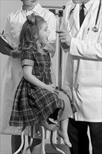 Early polio vaccine administration to a 1950s child