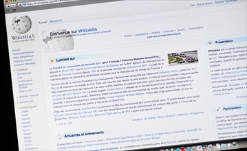 Wikipedia website - French