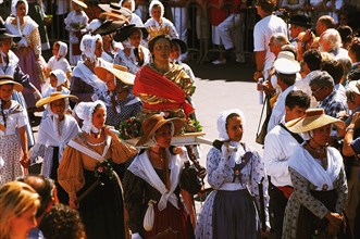 During the pageant on the occasion of "La Bravade" in St-Tropez at the Cote d'Azur the bust of a saint is carried through the town. The celebration ta