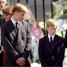Princes William and Harry at Westminster Abbey for the funeral of the Diana, the Princess of Wales on September 6th 1997.Photo.  Anwar Hussein