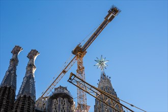 Barcelona, Catalonia, Spain. 2nd Dec, 2021. A new star of the Sagrada Familia is seen at the tower of the Virgin Mary.The new star of La Sagrada Familia at the tower of the Virgin Mary will become the...