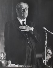 Prime Minister Harold MacMillan speaks to National Union of Teachers Circa 1963 watched by Fred Jarvis NUT General Secretary