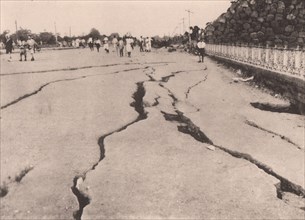 Japan Earthquake 1923: Fissures on the "Gaisen" Road in front of the imperial palace. (Left Side)