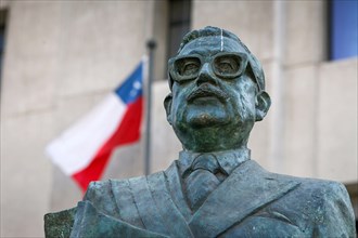 Chile, Santiago,Statue of Salvador Allende, the socialist president who on september 11, 1973 was brought down and was murdered.