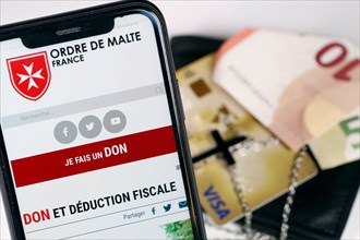Fundraising on a smartphone for ordre de malte