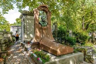 Cenotaph of French writer Emile Zola, in the monumental Montmartre Cemetery, built in early 19th century, Montmartre district, Paris, France