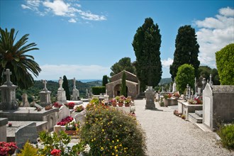 Cemetery, Saint-Paul-de-Vence, southeastern France, French Riviera, Europe
