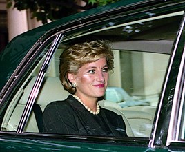 Washington, DC., USA 24th September1996 Diana, Princess of Wales leaves the Brazilian Ambassador's residence en route to  the White House. She was in town for a series of fund raisers to benefit breas...