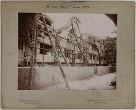 Old Paris in May 1899. Construction of the Old Paris Universal Exhibition of 1900, Paris Construction du Vieux Paris de l'Exposition universelle de 1900. Paris, mai 1899. Photographie d'Albert Brichau...