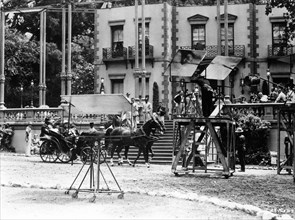 Second Unit Movie Crew filming scene on Mansion Set with doubles for GARY COOPER and INGRID BERGMAN in SARATOGA TRUNK 1945 director SAM WOOD novel Edna Ferber production design Joseph St. Amand art di...