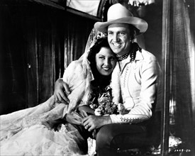 FAY McKENZIE and GENE AUTRY in DOWN MEXICO WAY 1941 director JOSEPH SANTLEY Republic Pictures