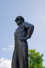 Dwight D Eisenhower statue