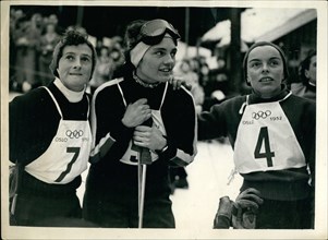 Feb. 02, 1952 - Women's Slalom Event of The Winter Olympic Games in Oslo... hoto Shows:- L-R - Madeleine Bertod (Switz