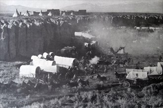 Western Epic, "The Covered Wagon", 1923.  The wagon train encamps by the trading post.