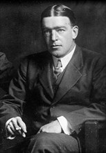 Sir Ernest Henry Shackleton (1874-1922), portrait photograph, 1914-1917