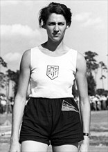 1935 , GERMANY : The jewish long jump champion german GRETEL BERGMANN LAMBERT ( born in Laupheim, 12 april 1914  ), rejcteted to 1936 Berlin Olympic G
