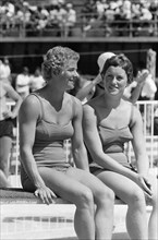 Olympic Games in Rome. Dutch high jumpers in the Olympic pool, August 28, 1960, high jump, sports, The Netherlands, 20th century press agency photo, news to remember, documentary, historic photography...