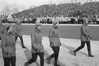 Opening Olympic Winter Games in Grenoble, number 3 Dutch team, number 4 Beatrice Hustin (Romania), youngest participant, 6 February 1968, The Netherlands, 20th century press agency photo, news to reme...