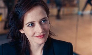 USA. Eva Green in a scene from the (C)RLJE Films new film : Nocebo (2022) . Plot: A fashion designer is suffering from a mysterious illness that puzzles her doctors and frustrates her husband, until ...