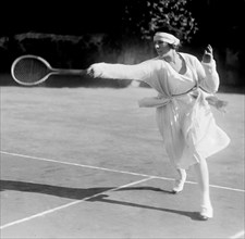 Suzanne Lenglen. Portrait of the French tennis player and inaugural world No 1, Suzanne Rachel Flore Lenglen (1899-1938) in 1920