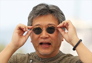 220527 -- CANNES, May 27, 2022 -- Japanese film director Hirokazu Kore-Eda poses during a photocall for the film Broker Les Bonnes Etoiles presented in the Official Competition at the 75th edition of ...