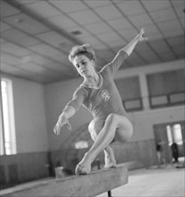 Vera Caslavska, gymnast, gymnastics, practice