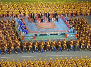 Chinese pupeteers perform during the Opening Ceremony of the Beijing 2008 Olympic Games at the National Stadium, known as Bird's Nest, Beijing, China, 08 August 2008. Photo: Peer Grim ###dpa###