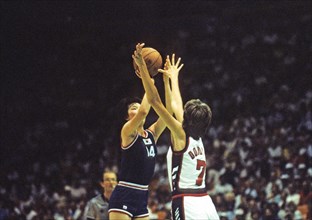 California - Los Angeles - 1984 Summer Olympic Games. Women's basketball. Anne Donovan.