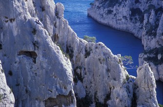 Climber, Les Calanques, near Cassis, Cote d Azur, France