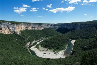 Meander, Gorges de l'Ardeche, Ardeche, Rhone-Alpes, France, Europe