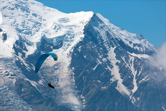 Europe,France,Chamonix district. Paragliding on Mont Blanc Range