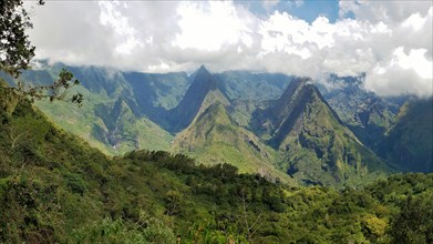 cirque de mafate at cap noir hiking trail