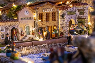 Traditional Provencal Christmas crib - Close up on Santons