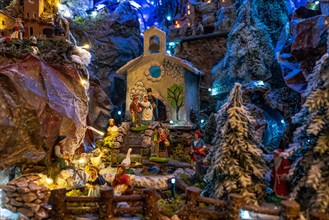 Traditional Provencal Christmas crib - Close up on Santons