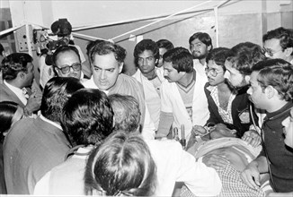 Former Prime Minister of India Rajiv Gandhi in hospital, Bhopal, Madhya pradesh, India, Asia